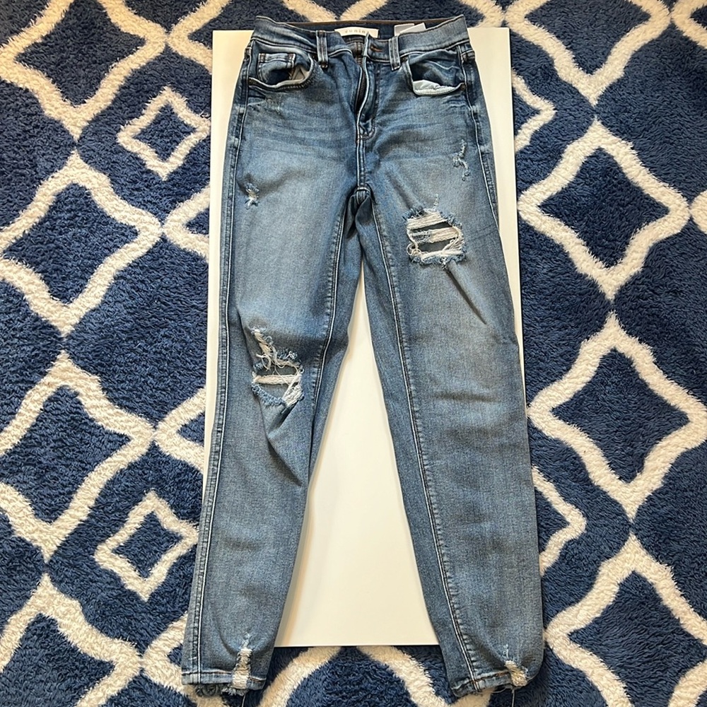 Ripped Jeans